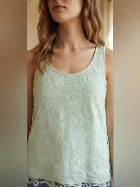 Suzy Shier Mint Green Floral Lace Overlay Tank Top